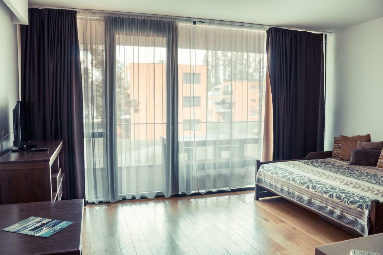 Bl Bavaria Yachtclub & Apartments Balatonlelle Extérieur photo
